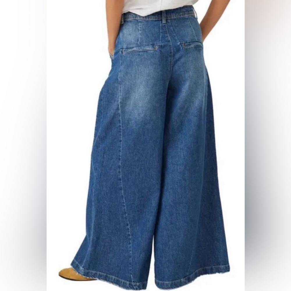 Free People Vintage Light Blue Wide Leg Jeans - Picture 12 of 12